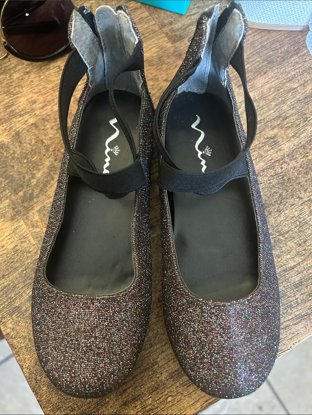 Girls' Glitter Mary Jane Dress Shoes with Elastic Strap - Black Multi